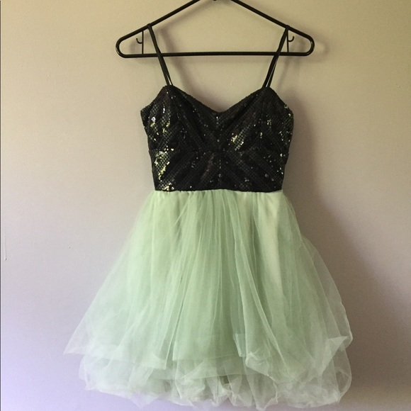 Trixxi Dresses & Skirts - Black/Teal Homecoming Dress